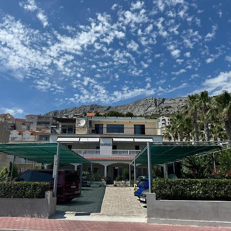 Apartmani “Kresimir” Omiš Екстериор снимка