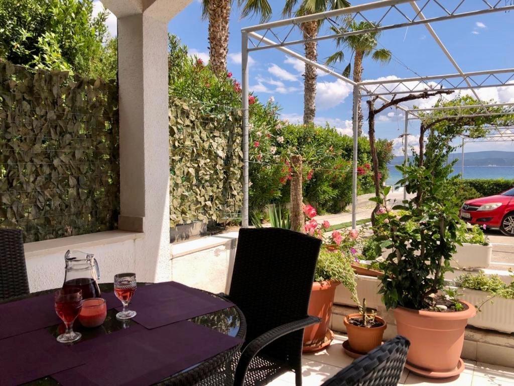 Apartmani “Kresimir” Omiš Екстериор снимка