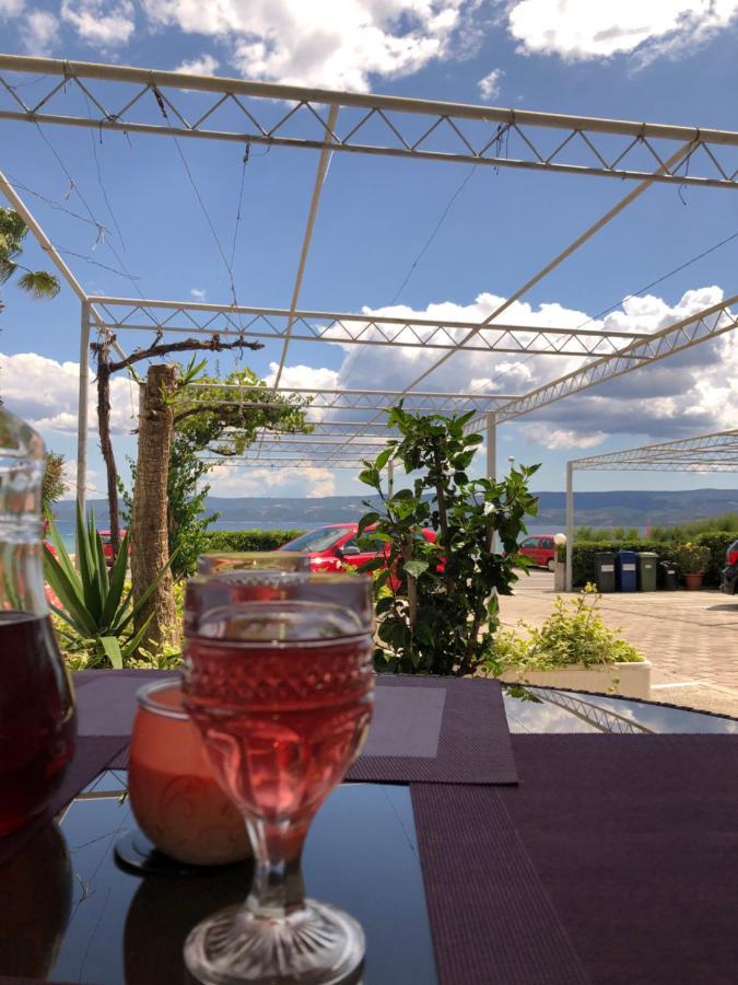 Apartmani “Kresimir” Omiš Екстериор снимка