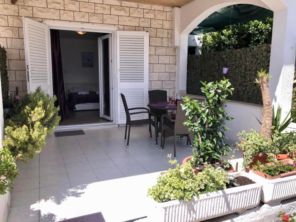 Apartmani “Kresimir” Omiš Екстериор снимка