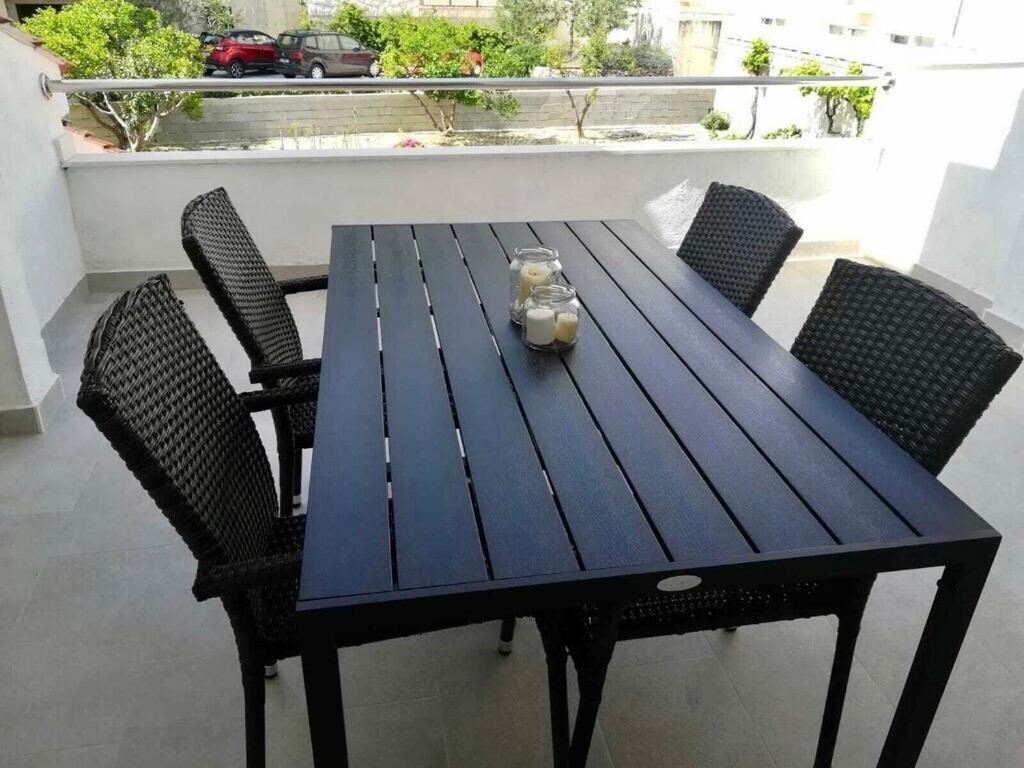 Apartmani “Kresimir” Omiš Екстериор снимка