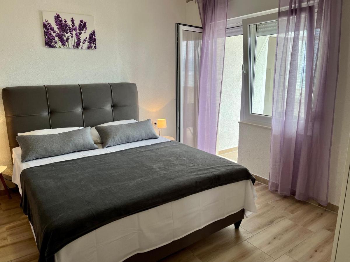 Apartmani “Kresimir” Omiš Екстериор снимка