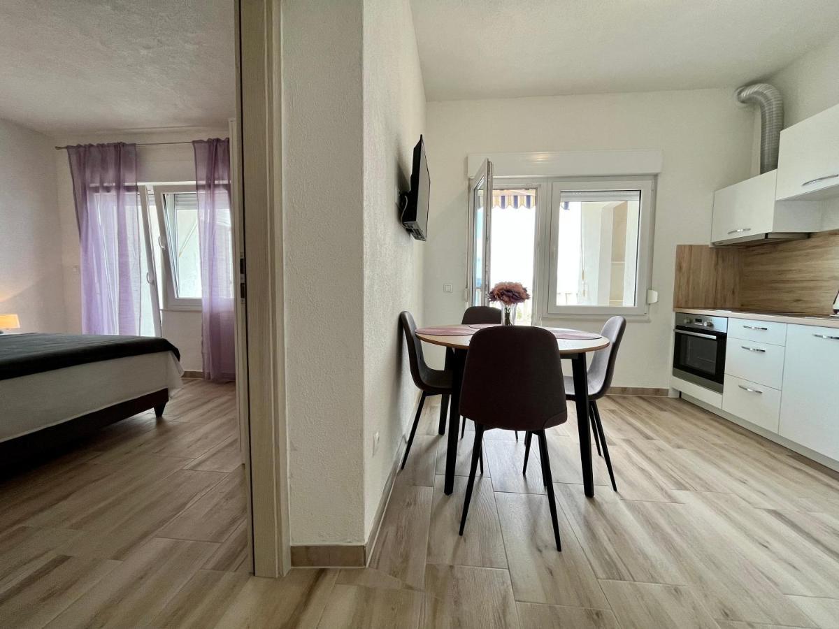 Apartmani “Kresimir” Omiš Екстериор снимка