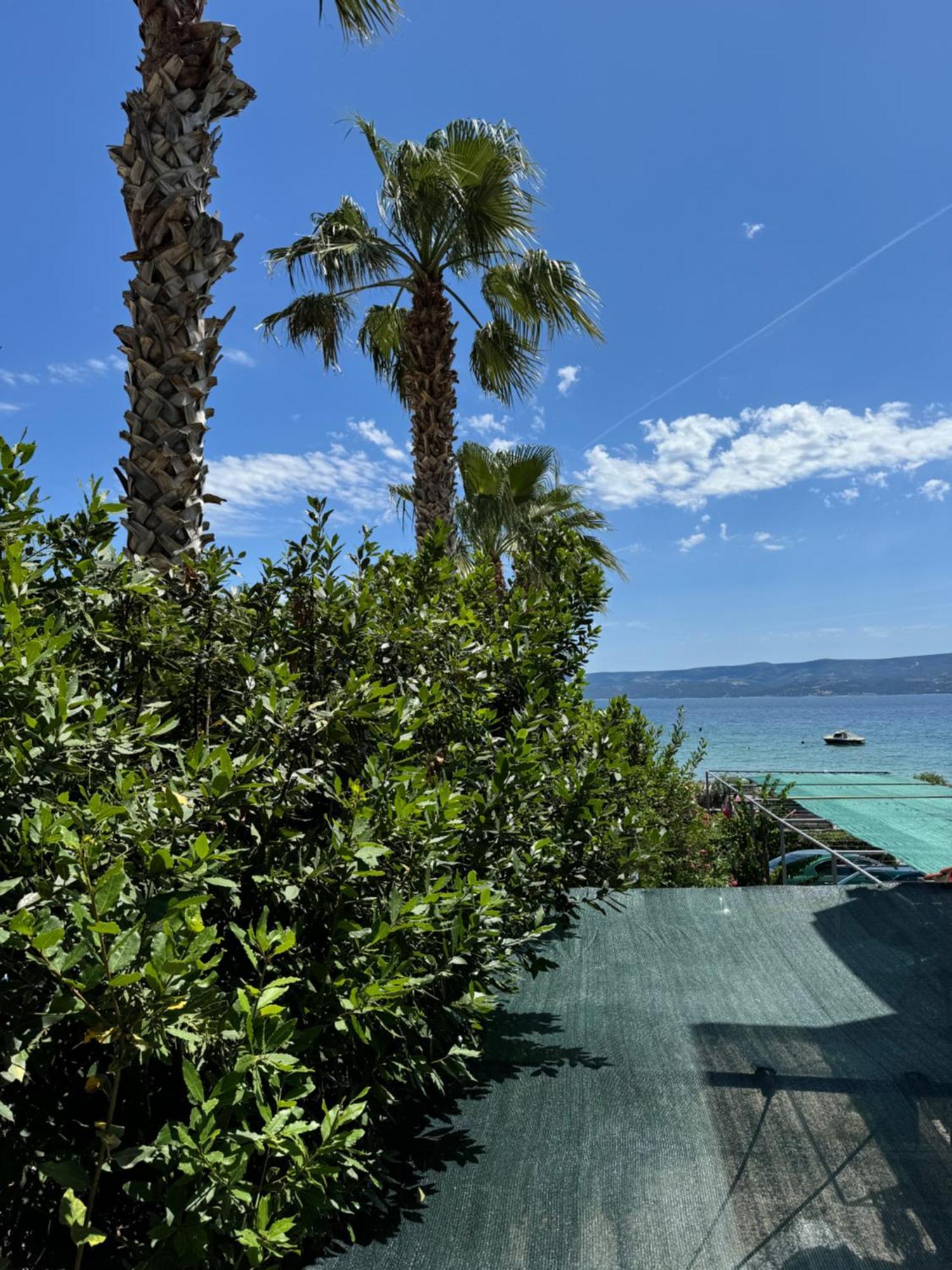Apartmani “Kresimir” Omiš Екстериор снимка